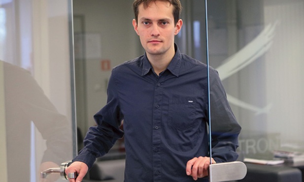 Adam Kołodziej  elektronik, członek wspólnoty  charyzmatycznej 
