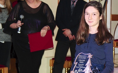 Główne trofeum konkursu  zdobyła Joasia Wójcicka z Czechowic-Dziedzic