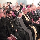  Ostatnie ze spotkań Tygodnia Ekumenicznego odbywa się w Centrum Ekumenicznym prowadzonym przez siostry brygidki