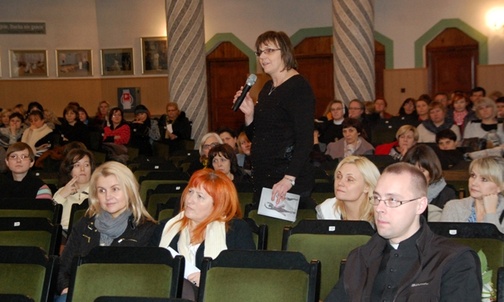 Katecheci dzielili się swoimi doświadczeniami