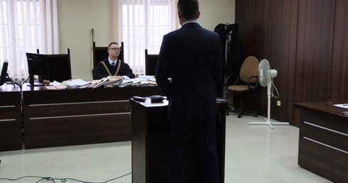 Czy ktoś zawinił przy porodzie Julii Bonk?