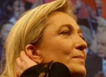 Le Pen liderem sondaży prezydenckich