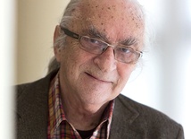 Andrzej Stanisław Barczak – profesor zwyczajny nauk ekonomicznych, wykładowca Uniwersytetu Ekonomicznego w Katowicach. Przewodniczący katowickiego oddziału Polskiego Towarzystwa Ekonomicznego. Autor wielu prac naukowych.