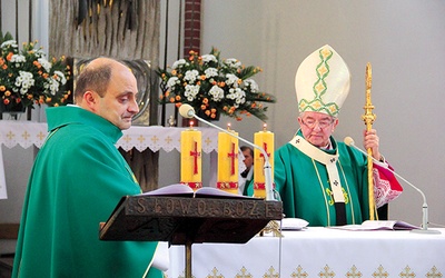 Abp Głódź mianował ks. Jacka Tabora nowym proboszczem parafii pw. św. Franciszka z Asyżu