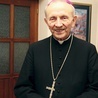  Bp Władysław Bobowski cieszy się, że nadal może służyć ludziom