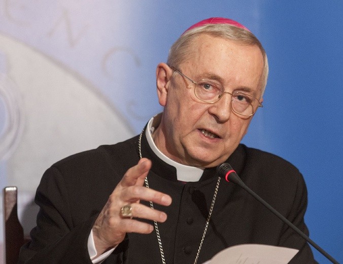 Synod: Mocne słowa abp. Gądeckiego