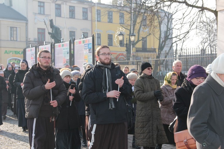 Modlitwa osób konsekrowanych w Łowiczu