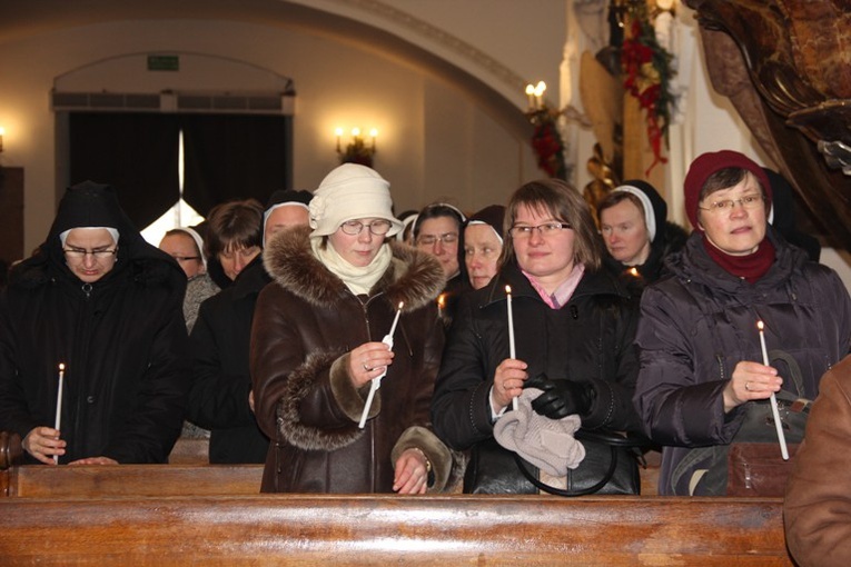 Modlitwa osób konsekrowanych w Łowiczu