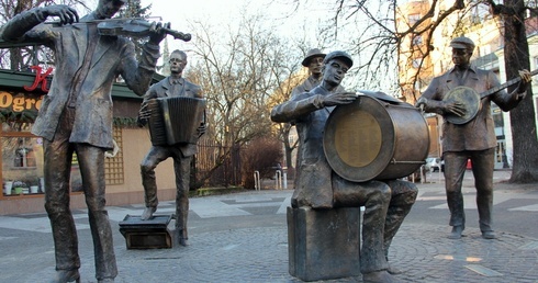 Czy warszawska gwara odchodzi w zapomnienie?