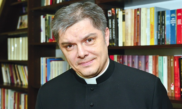  Ks. Zbigniew Chromy jest jednym z kapłanów tworzących środowisko miłośników liturgii rzymskiej 
