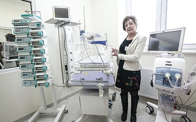Na oddziale wygospodarowano trzy pokoje pozwalające na całodobowy pobyt matki wraz z hospitalizowanym dzieckiem
