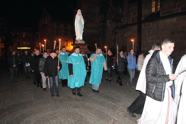 Lourdes w Złotoryi