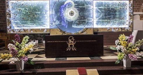 Ołtarz adoracji w Warszawie