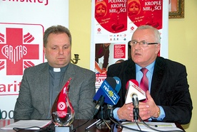  O efektach akcji opowiadali podczas konferencji prasowej ks. Robert Kowalski i Józef Waniek