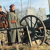  Spotkanie zorganizowały  m.in. Gminny Ośrodek Kultury  w Kargowej i Towarzystwo Miłośników Militariów „West”  z Wolsztyna