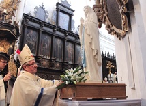 Matka Boża 11 lutego  rozpoczęła wędrówkę po archidiecezji