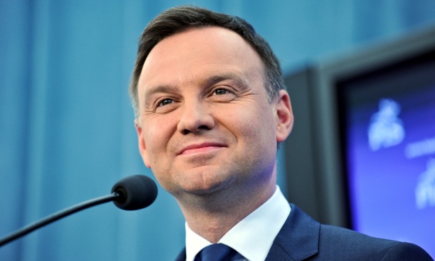 Duda: Najważniejsze - odbudowa gospodarki
