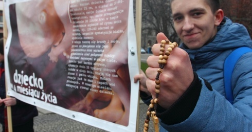 Koronkowy flash mob w Legnicy