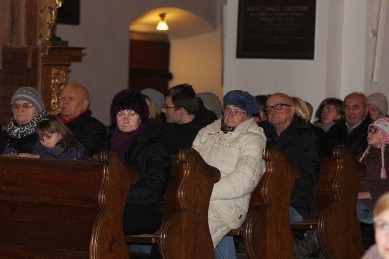 Środa Popielcowa w katedrze łowickiej