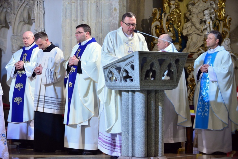 Strzegom. Bazylika. Msza św.