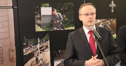 IPN prosi rodziny o pomoc