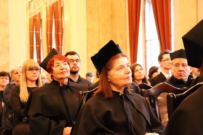 Doktorat honoris causa dla sir Neville'a Marrinera