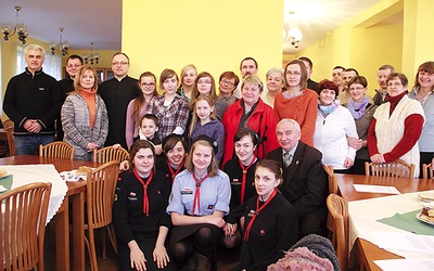 Z okazji do spotkania w Olszynie korzystają coraz to nowe rodziny, co cieszy organizatorów