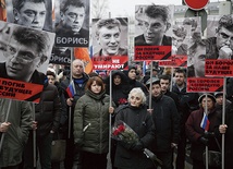 Demonstracja w Moskwie 1 marca 2015 zamieniła się w żałobny marsz  