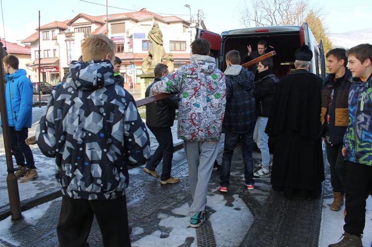 Krzyż ŚDM ikona Matki Bożej w Ustroniu