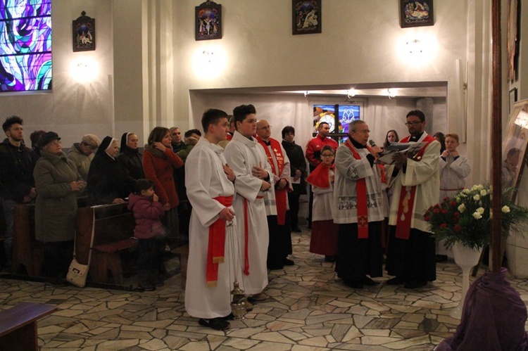 Krzyż ŚDM i ikona Matki Bożej w Wiśle