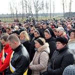 Droga Krzyżowa o trzeźwość narodu w KL Auschwitz-Birkenau