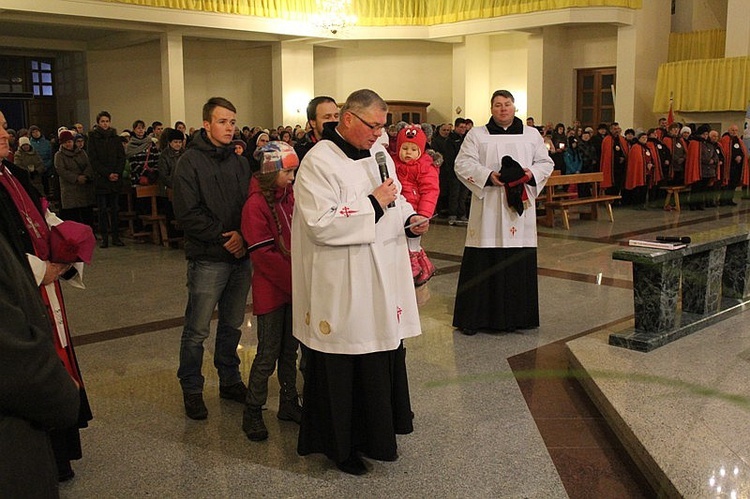 Krzyż i ikona Matki Bożej w Szczyrku