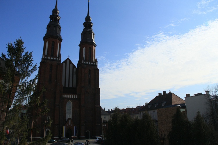 Inauguracja Kapituły Odnowy Katedry Opolskiej