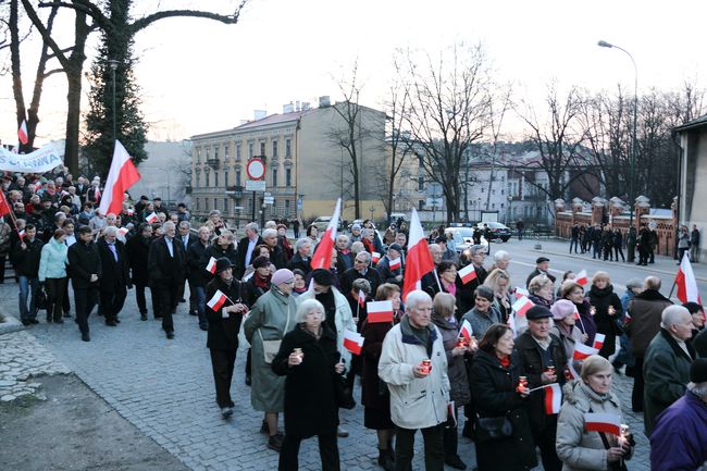 Marsz "W obronie demokracji i wolności mediów". Kraków 2015