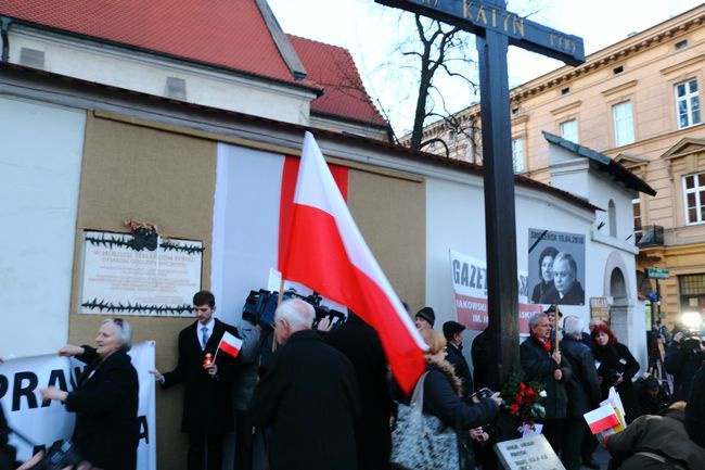 Marsz "W obronie demokracji i wolności mediów". Kraków 2015