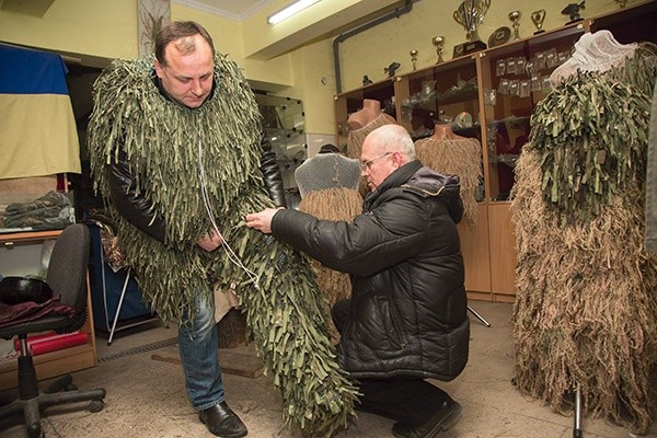 Przymiarka  gotowego stroju