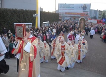 Procesja do kościoła