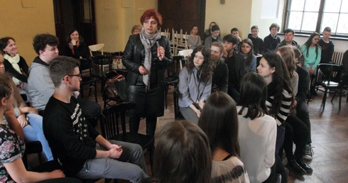 Droga Krzyżowa w sali nr 8