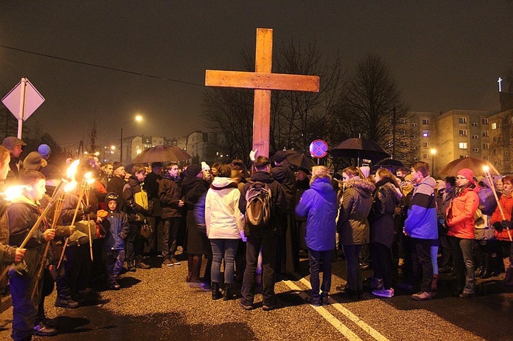 Krzyż i ikona Matki Bożej w Bielsku-Białej - cz. 1