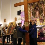 Krzyż i ikona Matki Bożej w Bielsku-Białej - cz. 1