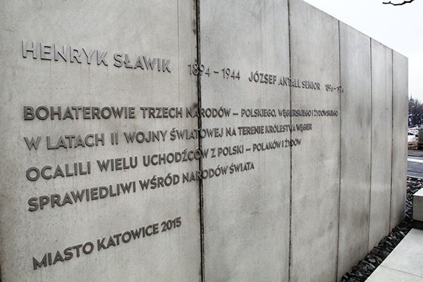  Odsłonięcie pomnika Sławika i Antalla odbędzie się w ramach Zjazdu Polsko-Węgierskiego