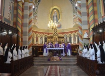 Wspólna Eucharystia w zakonnej kaplicy 