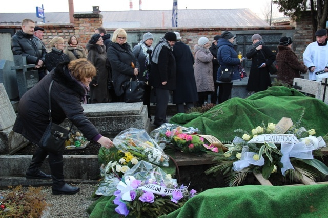 Pogrzeb śp. Moniki Honkisz, zasłużonej katechetki