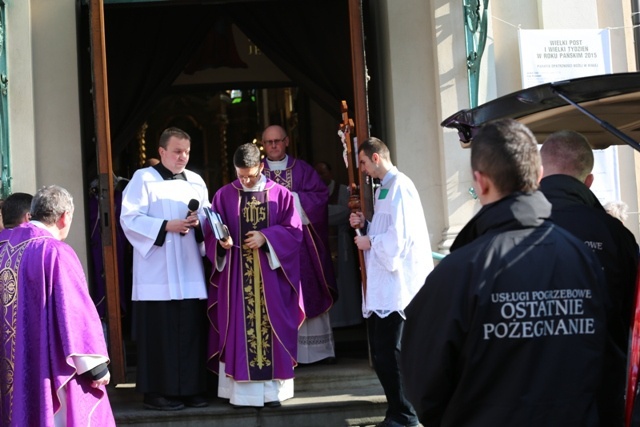 Pogrzeb śp. Moniki Honkisz, zasłużonej katechetki