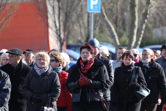 Głogów - Miejska Droga Krzyżowa 2015