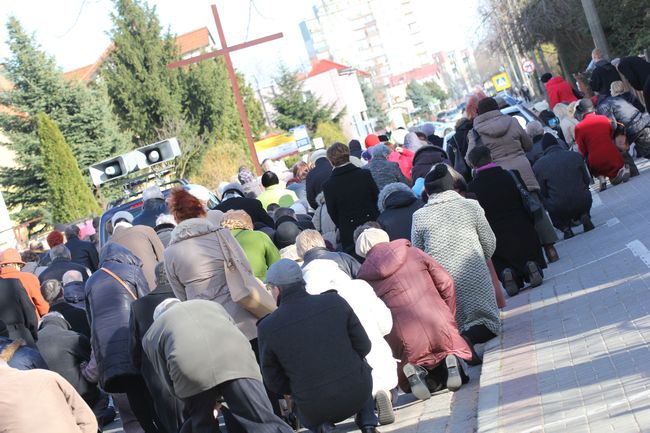 Głogów - Miejska Droga Krzyżowa 2015