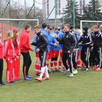 Trening piłkarzy Śląska Wrocław z niewidomą kadrą Polski