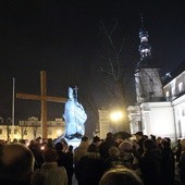 Droga Krzyżowa ulicami Łowicza