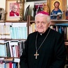 Bp Ryszard Karpiński spędzał Wielkanoc w różnych zakątkach świata