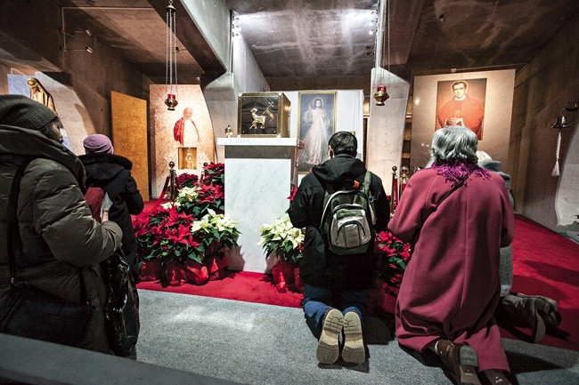 W Panteonie Wielkich Polaków cześć w swoich relikwiach odbiera już  m.in. św. Jan Paweł II oraz błogosławiony ks. Jerzy Popiełuszko